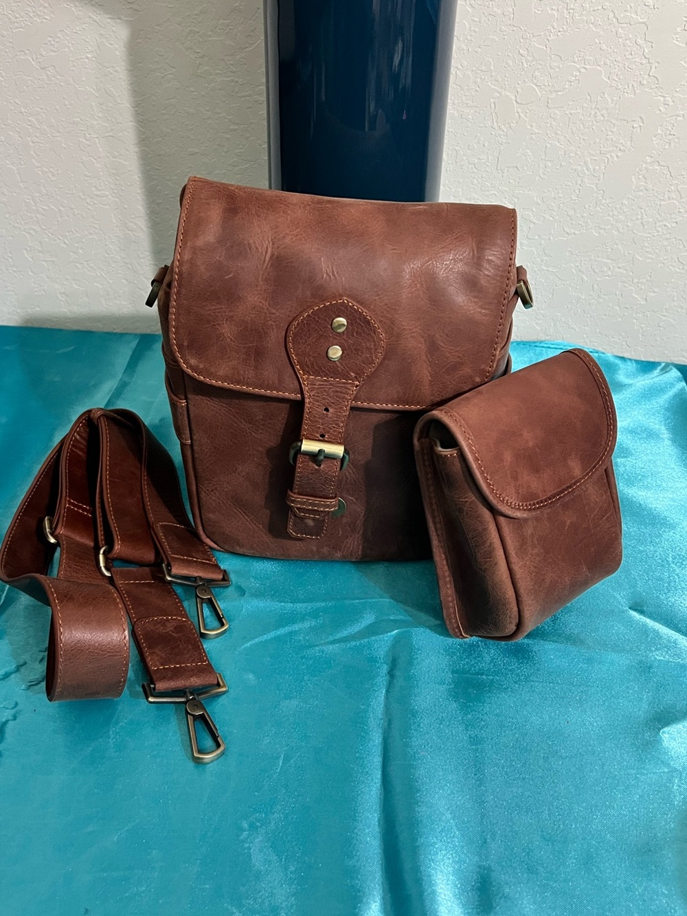 Coiro Leather Tera Crossbody Bag with Removable Strap & extra pouch